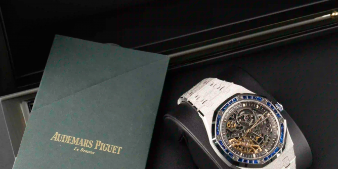Why Buying Online Is The Best And Worst Way To Get A Luxury Watch